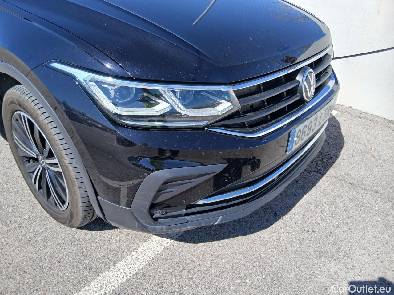  Volkswagen  Tiguan  Life 2.0 TDI 150CV AT7 E6d #3