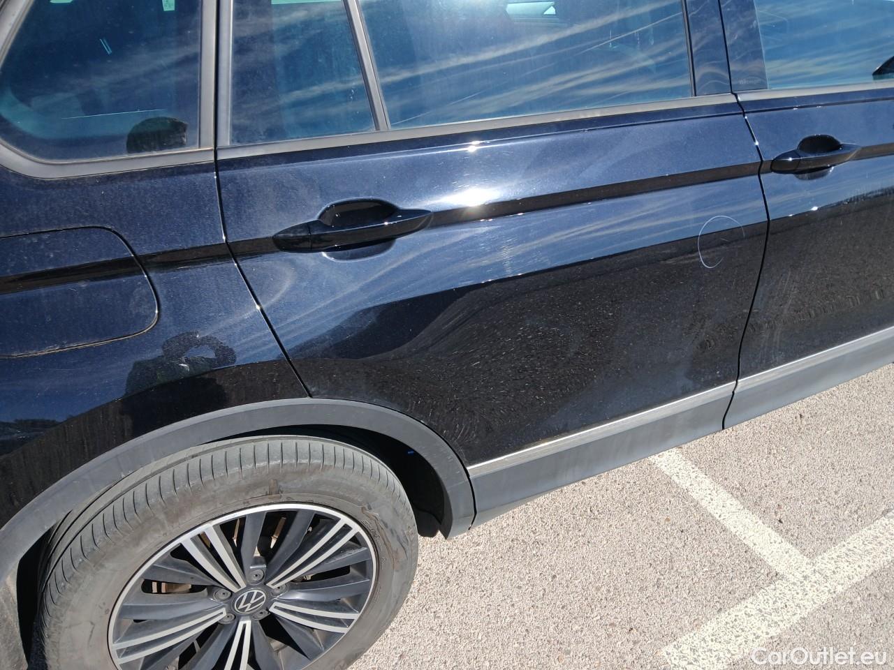 Volkswagen  Tiguan  Life 2.0 TDI 150CV AT7 E6d #25