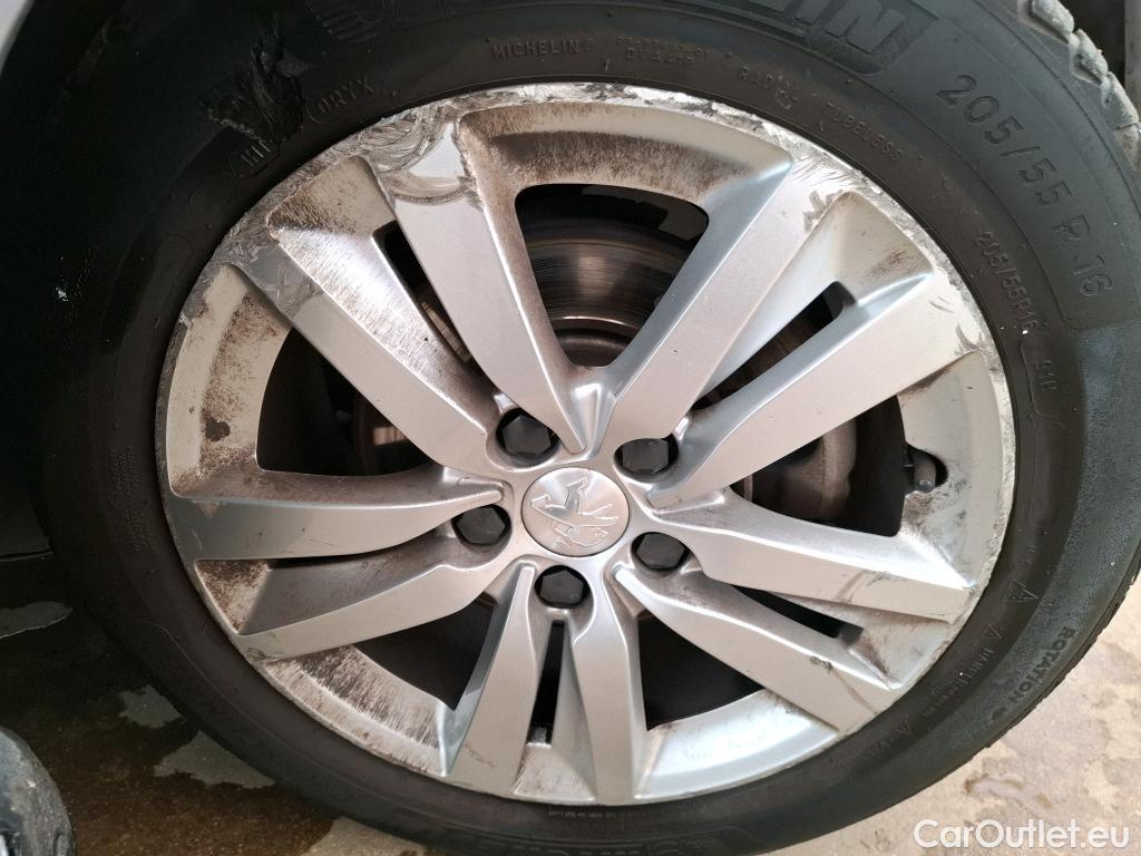  Peugeot  308  SW Active Business 1.5 HDi 130CV BVA8 E6d #13