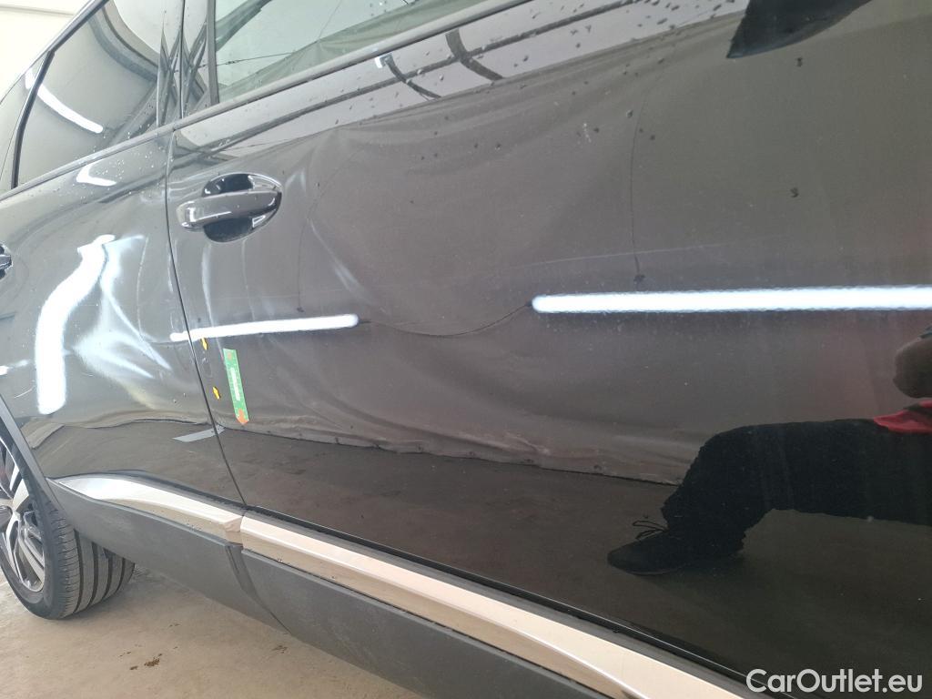  Peugeot  5008 PEUGEOT  / 2020 / 5P / SUV PureTech 130 S&S EAT8 Allure Pack #4