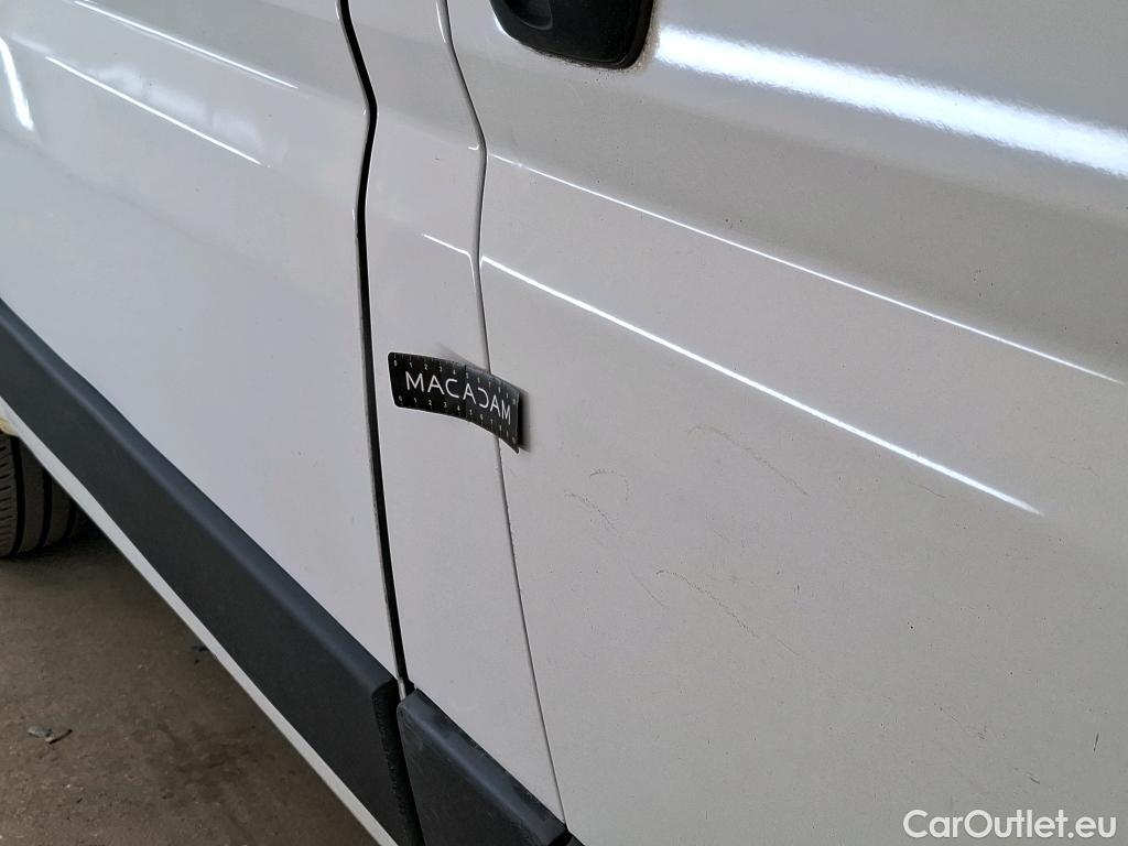  Peugeot  Boxer PEUGEOT  VU 4p Fourgon 2.0 BLUEHDI 110 PREMIUM 330 L1H2 #25