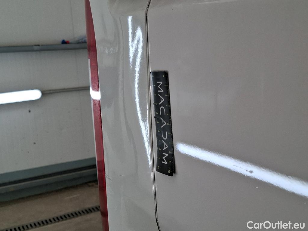  Peugeot  Boxer PEUGEOT  VU 4p Fourgon 2.0 BLUEHDI 110 PREMIUM 330 L1H2 #28