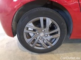  Peugeot  208 PEUGEOT  / 2019 / 5P / BERLINA ACTIVE PACK PURETECH 100 S/S #88