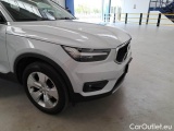  Volvo  XC 40 VOLVO XC40 / 2017 / 5P / SUV T2 GEARTRONIC MOMENTUM PRO #38
