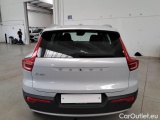  Volvo  XC 40 VOLVO XC40 / 2017 / 5P / SUV T2 GEARTRONIC MOMENTUM PRO #48