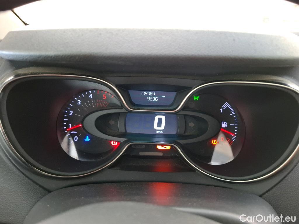  Renault  Captur RENAULT  5p Crossover Business dCi 90 - 18 #97