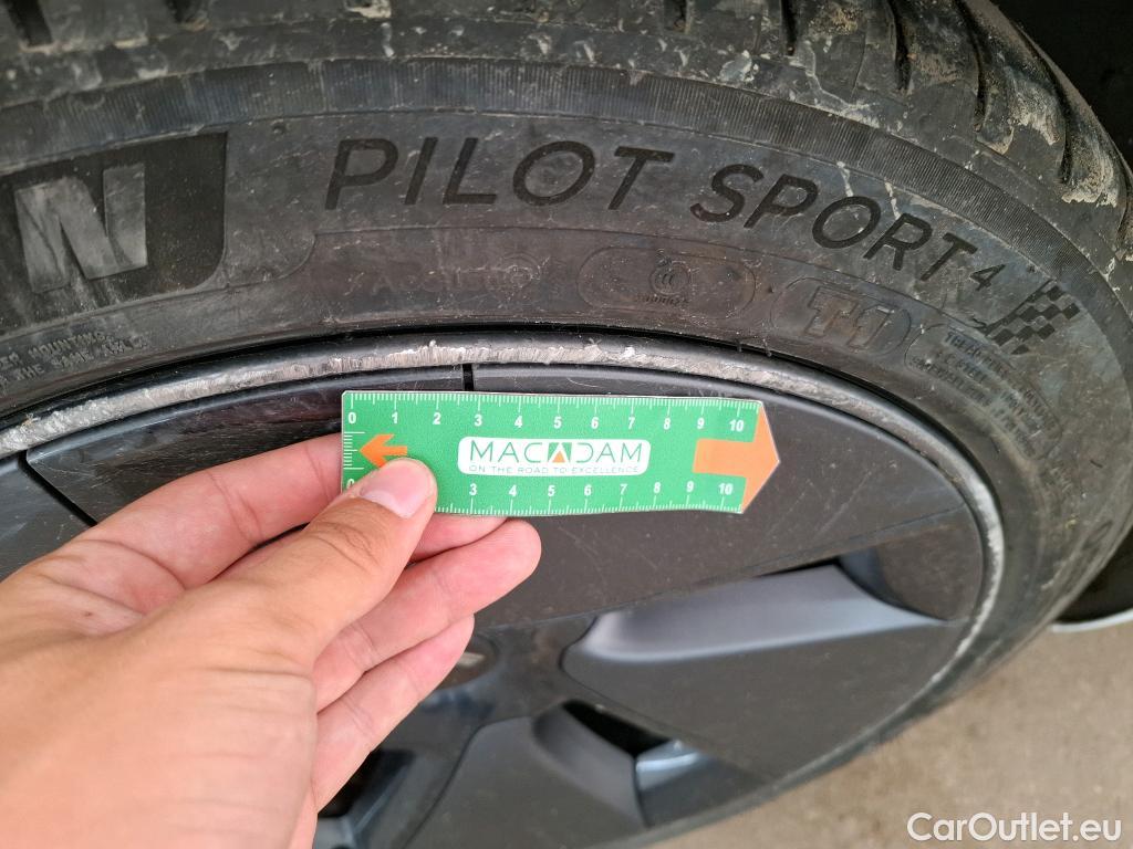  Tesla  Model 3 TESLA  / 2018 / 4P / Berline Propulsion #10