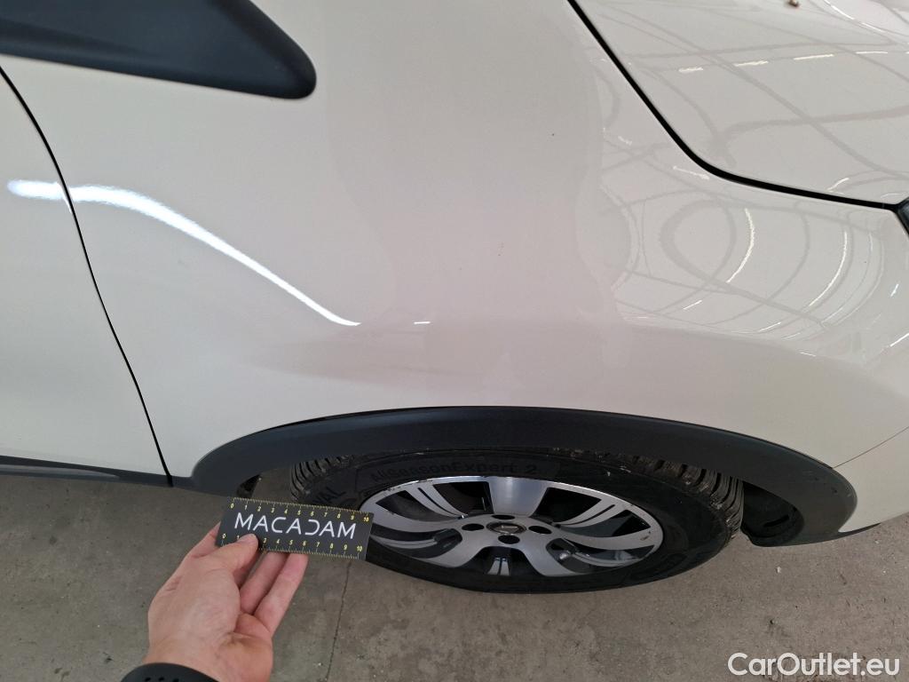 Renault  Captur RENAULT  5p Crossover Business dCi 90 - 18 #98