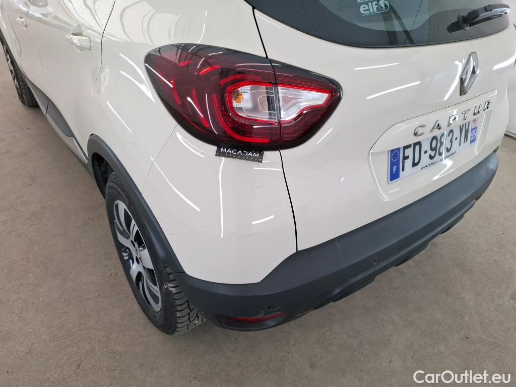  Renault  Captur RENAULT  5p Crossover Business dCi 90 - 18 #101
