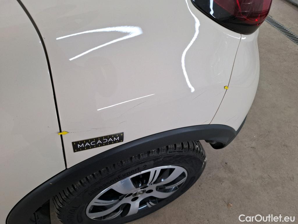  Renault  Captur RENAULT  5p Crossover Business dCi 90 - 18 #116