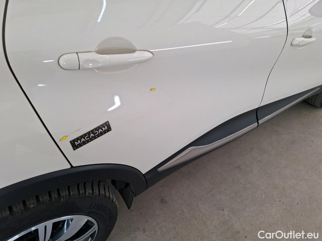  Renault  Captur RENAULT  5p Crossover Business dCi 90 - 18 #95