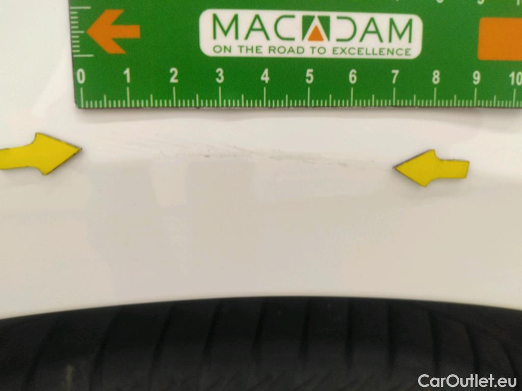  Peugeot  208  Premium 1.5 HDi 100CV BVM6 E6d #41