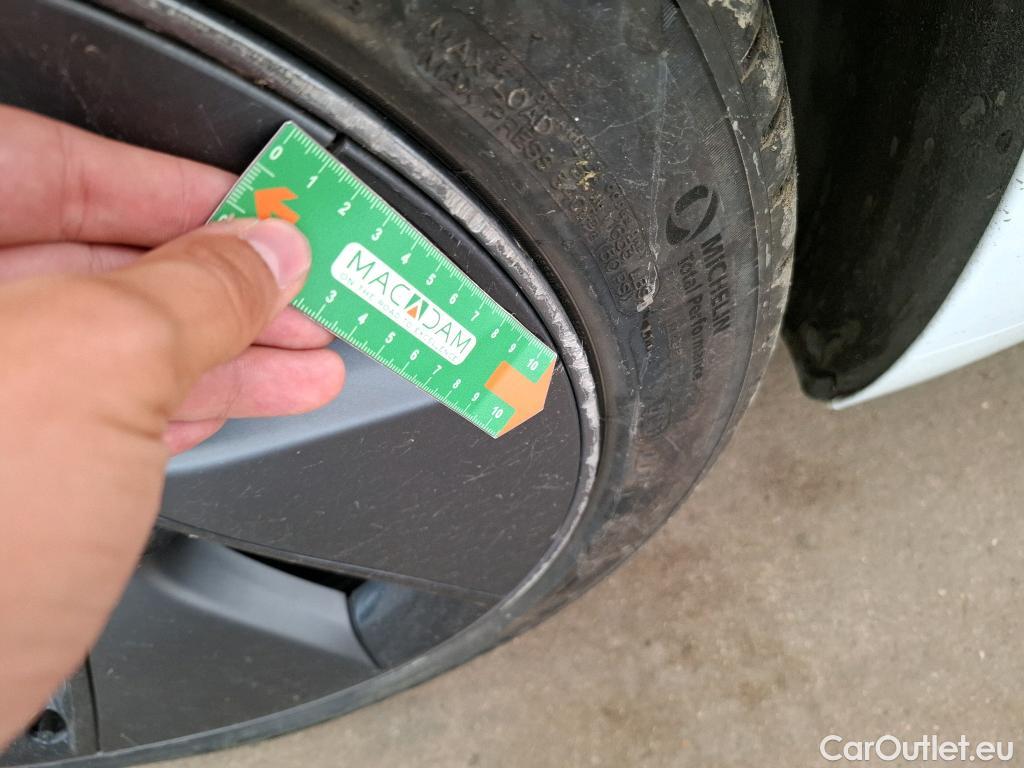 Tesla  Model 3 TESLA  / 2018 / 4P / Berline Propulsion #11