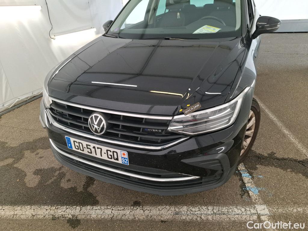  Volkswagen  Tiguan VOLKSWAGEN  / 2020 / 5P / SUV 1.4 eHybrid 245 DSG6 Life Business #9