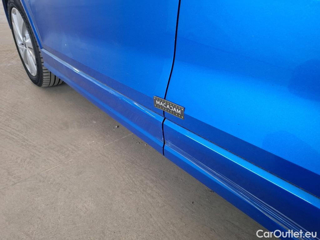  Audi  Q2 AUDI  5p SUV 1.4 TFSI COD 150 S Tronic Sport #75