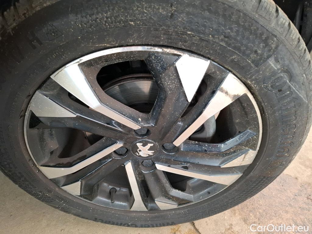  Peugeot  2008 PEUGEOT  / 2019 / 5P / Crossover PureTech 130 S&S EAT8 ALLURE BUSINESS #5