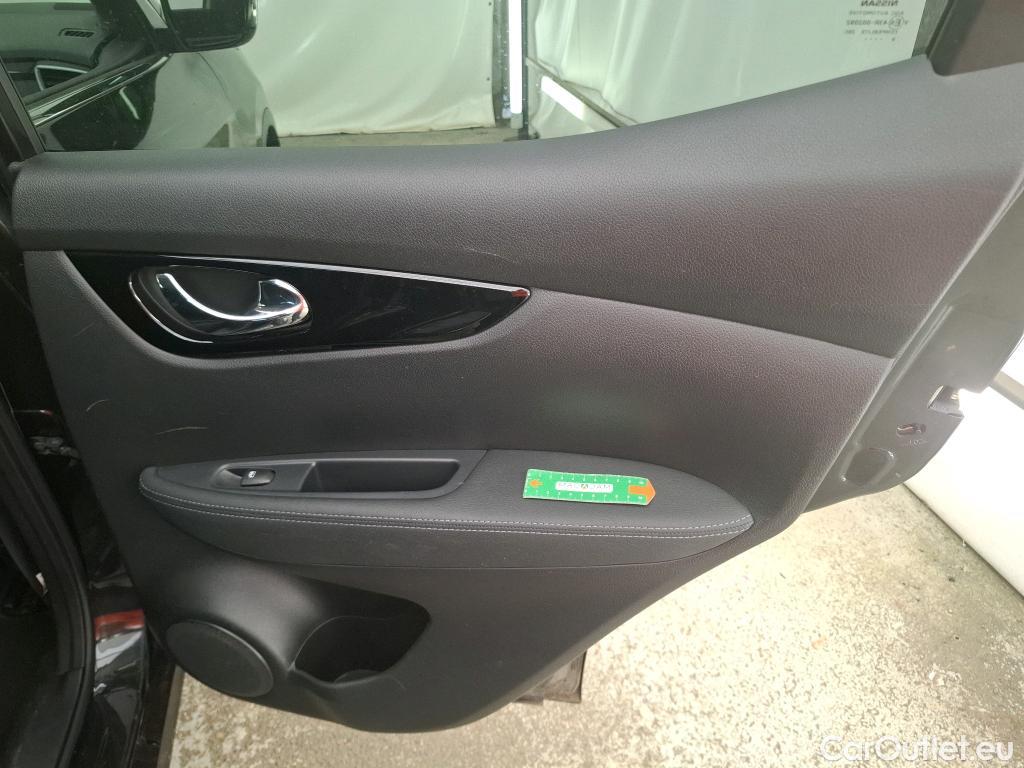  Nissan  Qashqai NISSAN  / 2017 / 5P / Crossover 1.5 DCI 115 Business Edition #27