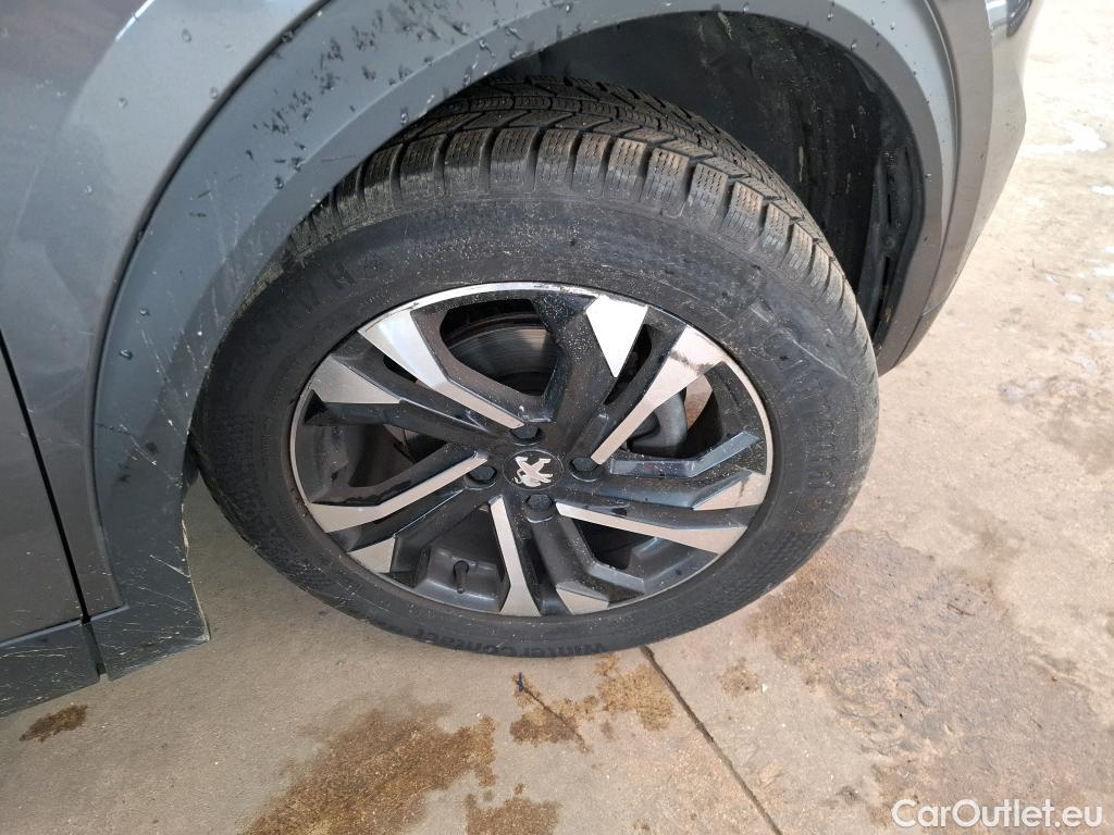  Peugeot  2008 PEUGEOT  / 2019 / 5P / Crossover PureTech 130 S&S EAT8 ALLURE BUSINESS #4