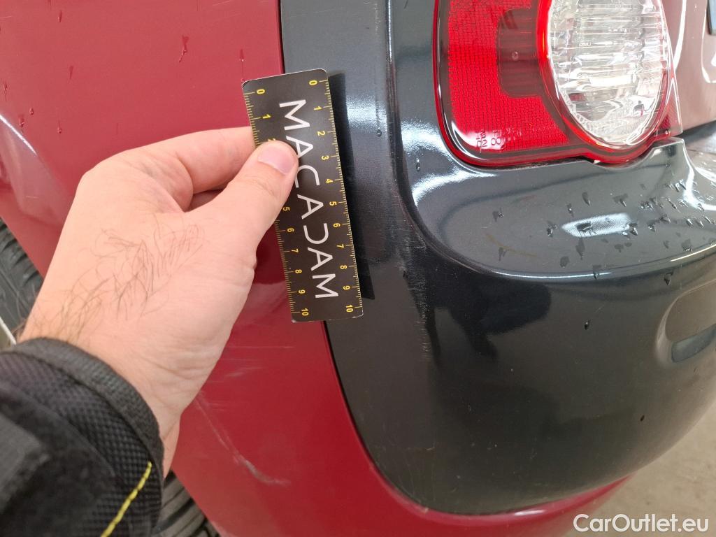  Citroen  C3 Picasso  Confort 1.6 BlueHDi 100CV BVM5 E6 #12