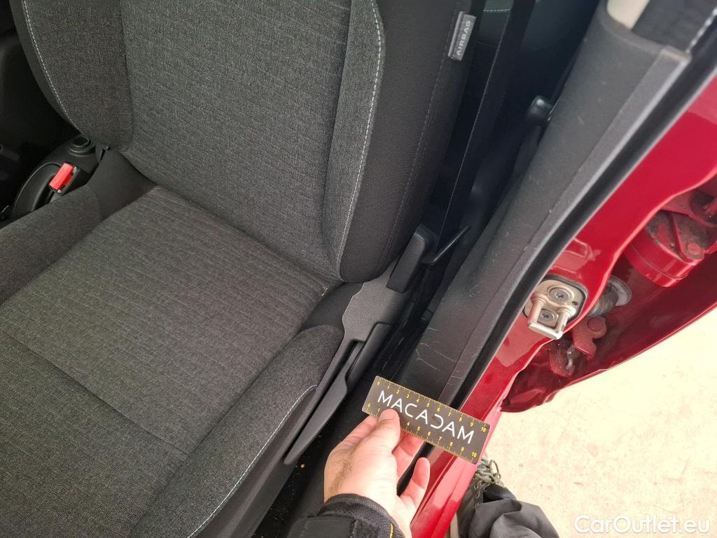  Citroen  C3 Picasso  Confort 1.6 BlueHDi 100CV BVM5 E6 #17