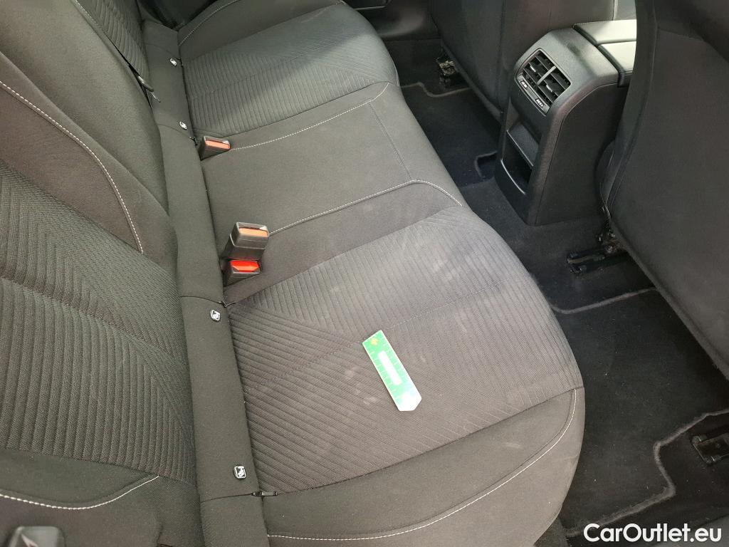  Peugeot  308 PEUGEOT  SW / 2021 / 5P / Break PureTech 130 S&S EAT8 ACTIVE PACK #17