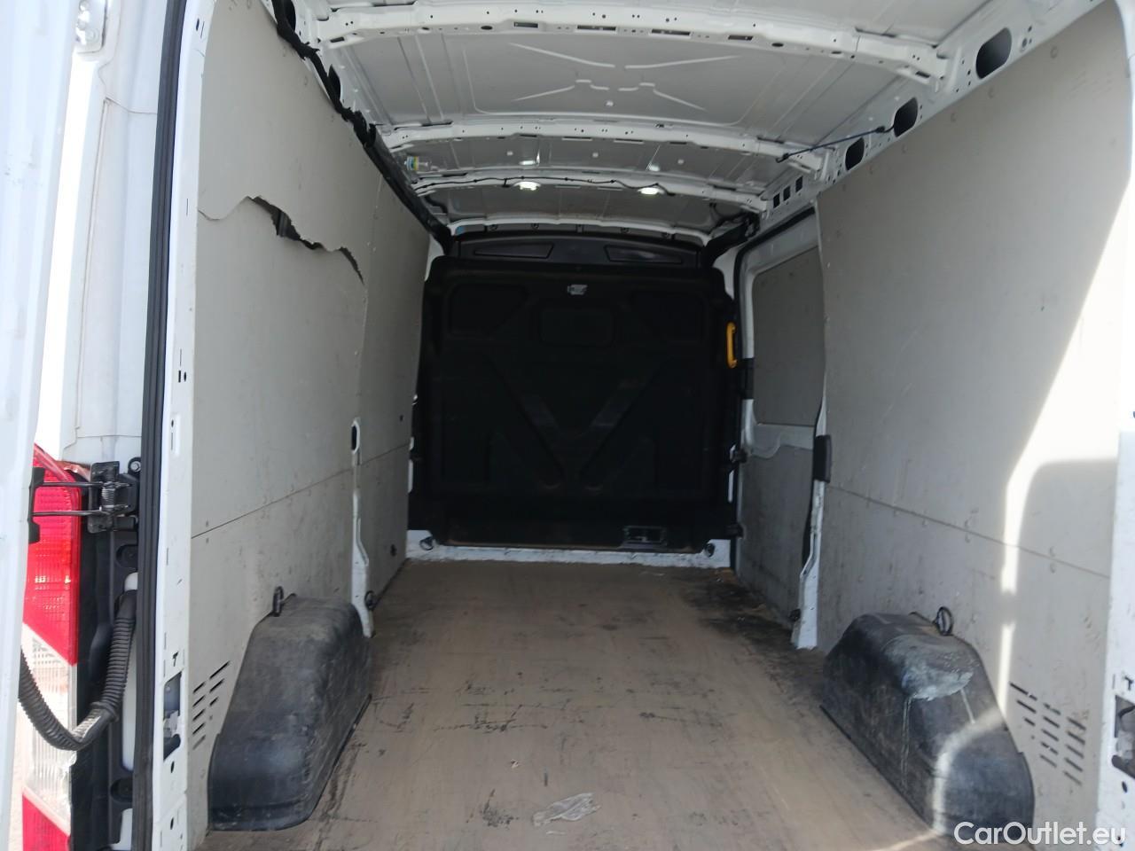  Ford  Transit  Furgón 350 L3 Trend 2.0 TDCi 130CV MT6 E6dT #8