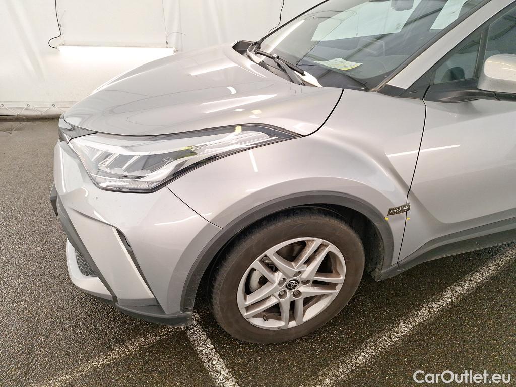  Toyota  C-HR TOYOTA  / 2016 / 5P / SUV 2.0 Hybride 184 Dynamic Business Beyond #1