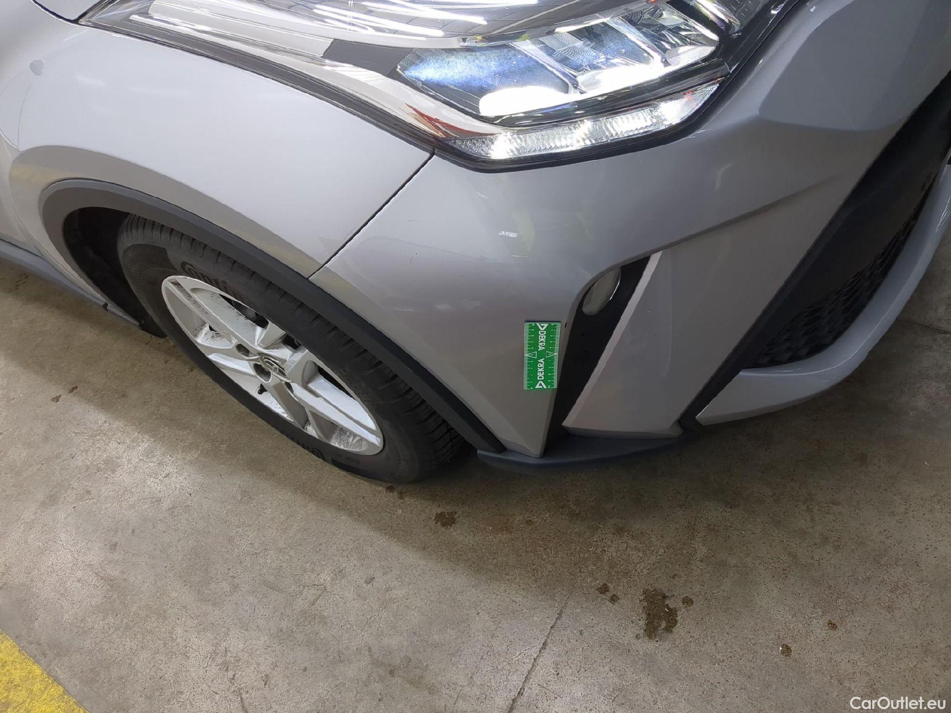  Toyota  C-HR TOYOTA  / 2016 / 5P / SUV 2.0 Hybride 184 Dynamic Business Beyond #21