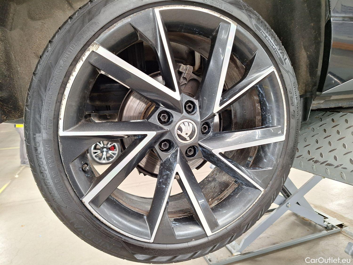  Skoda  Karoq Skoda,  '17, Skoda  2.0 CRTDI 110kW Sportline 5d #3