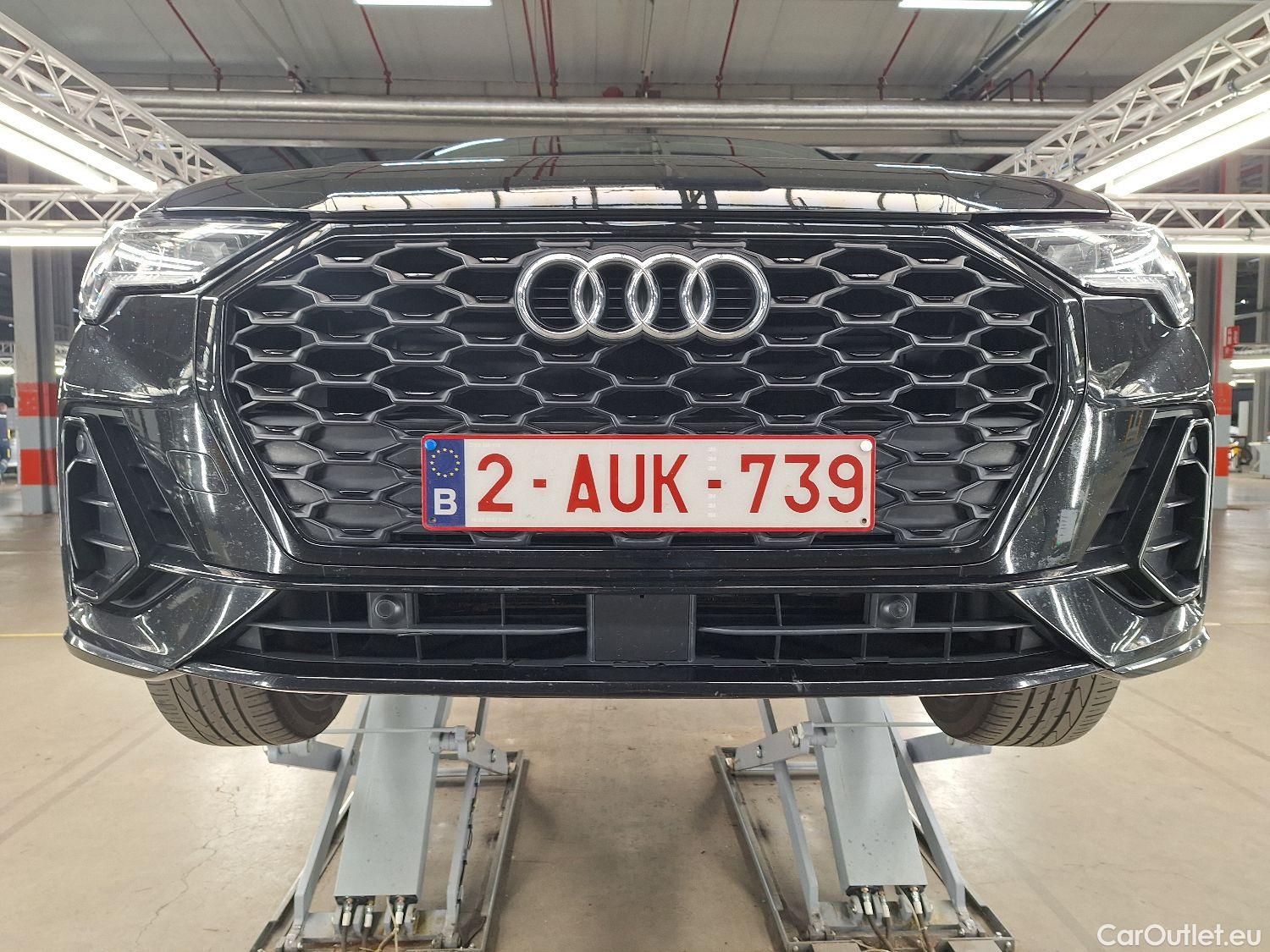  Audi  Q3 Audi,  SB '19, Audi  Sportback 35 TDI S tronic S Line Business  #11