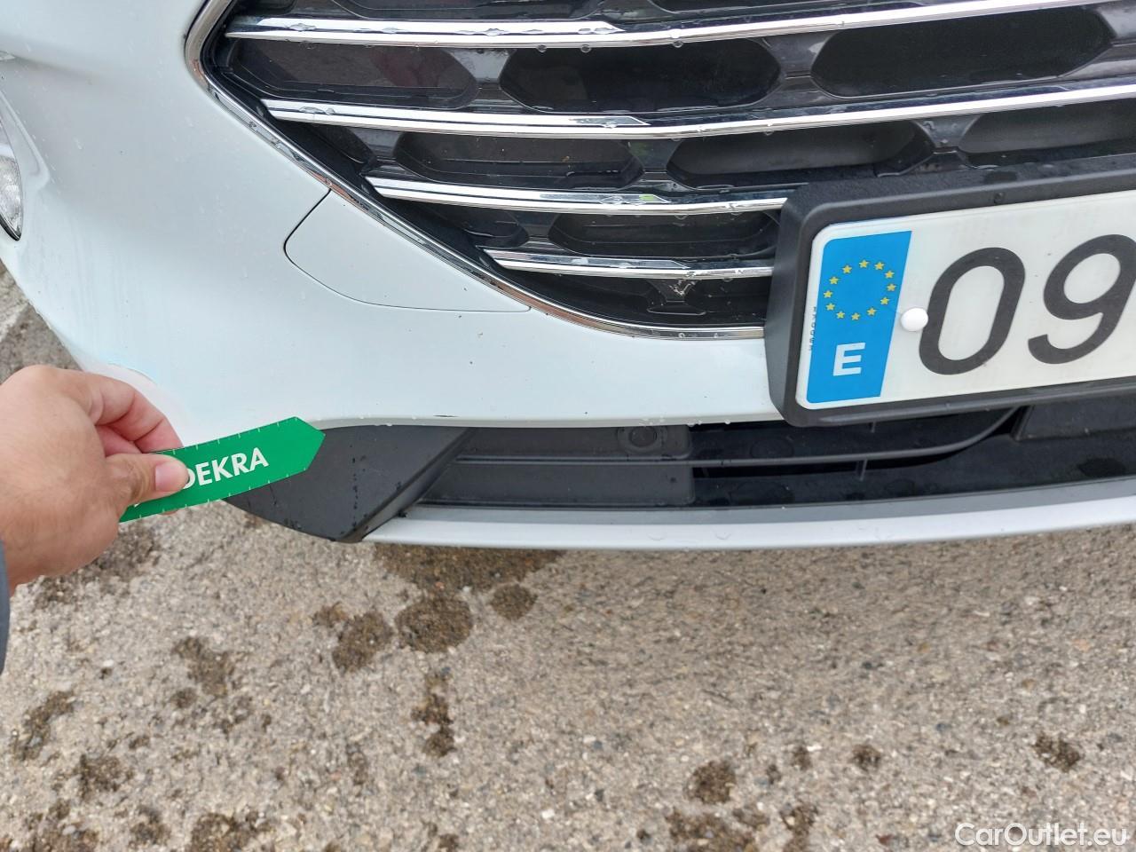  Ford  Kuga  Titanium Hybrid 2.5 190CV ATV E6d #1