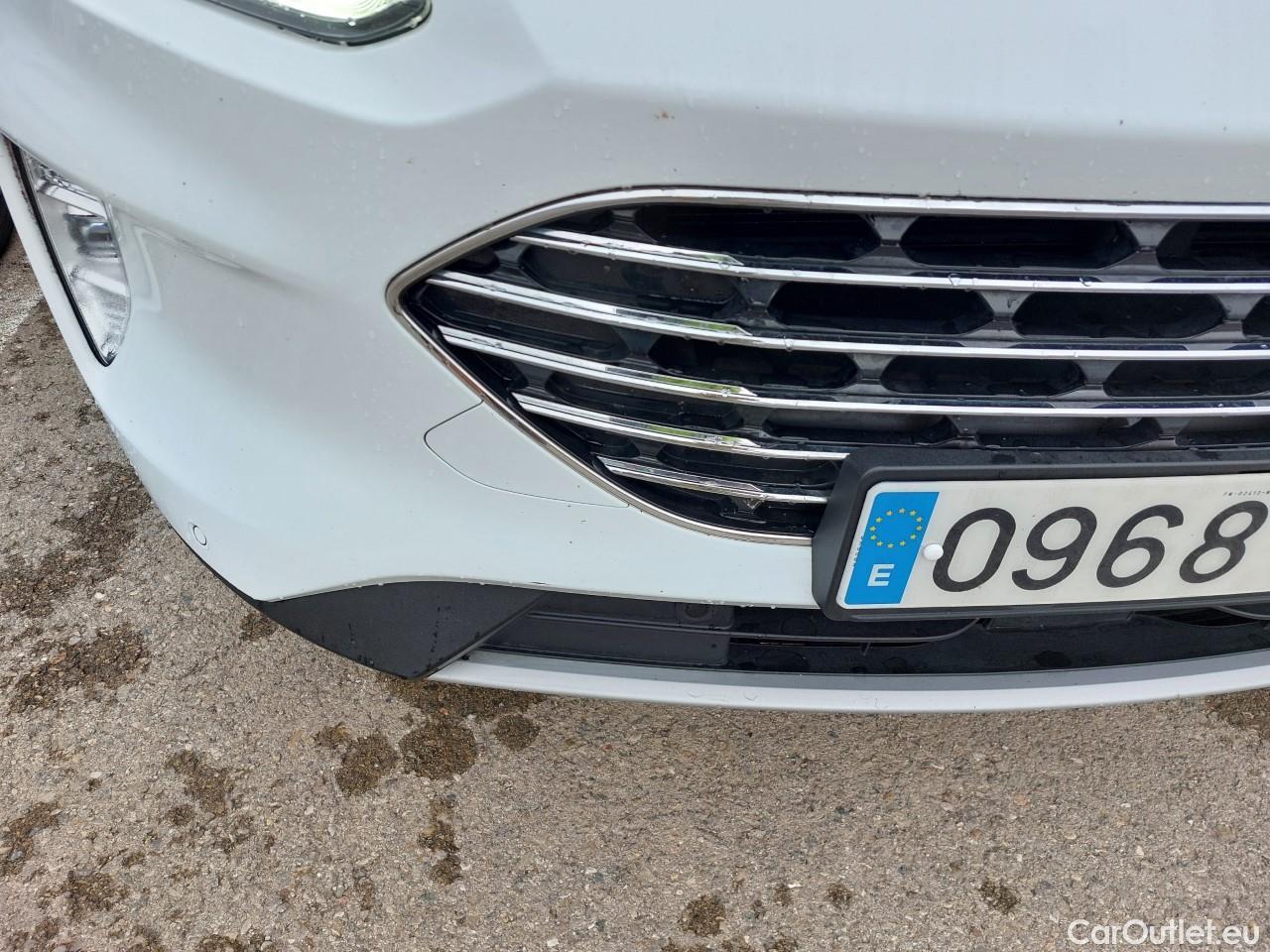  Ford  Kuga  Titanium Hybrid 2.5 190CV ATV E6d #2