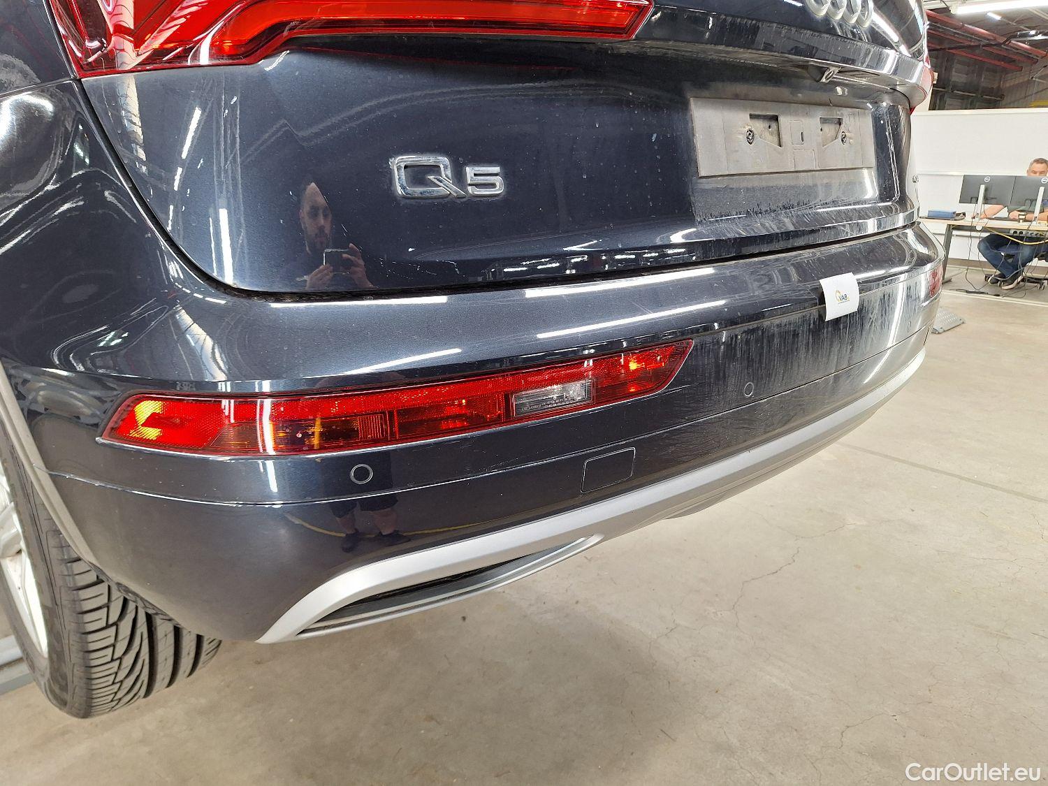  Audi  Q5 Audi,  '16, Audi  Business Edition Sport 40 TDI quattro 5d #9