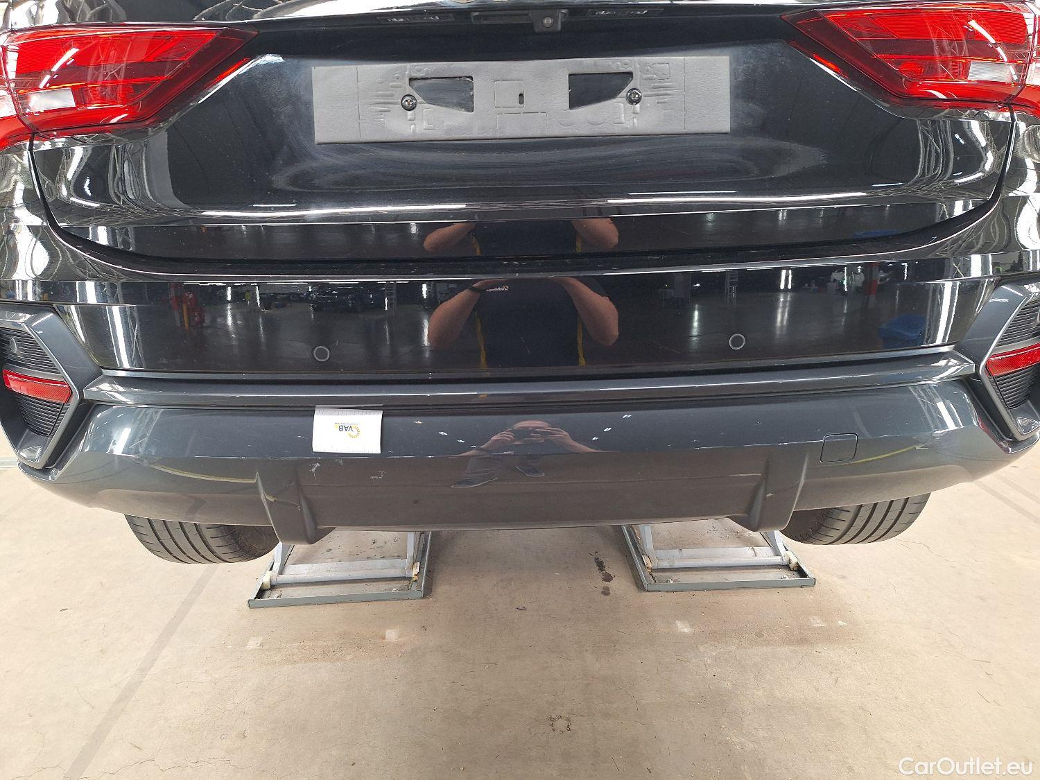  Audi  Q3 Audi,  SB '19, Audi  Sportback 35 TDI S tronic 5d #9
