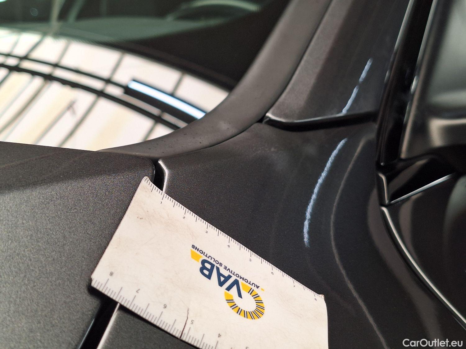  Audi  E-TRON Audi,  SB '19 BEV, Audi  Sportback 55 Quattro S-Line 5d #32