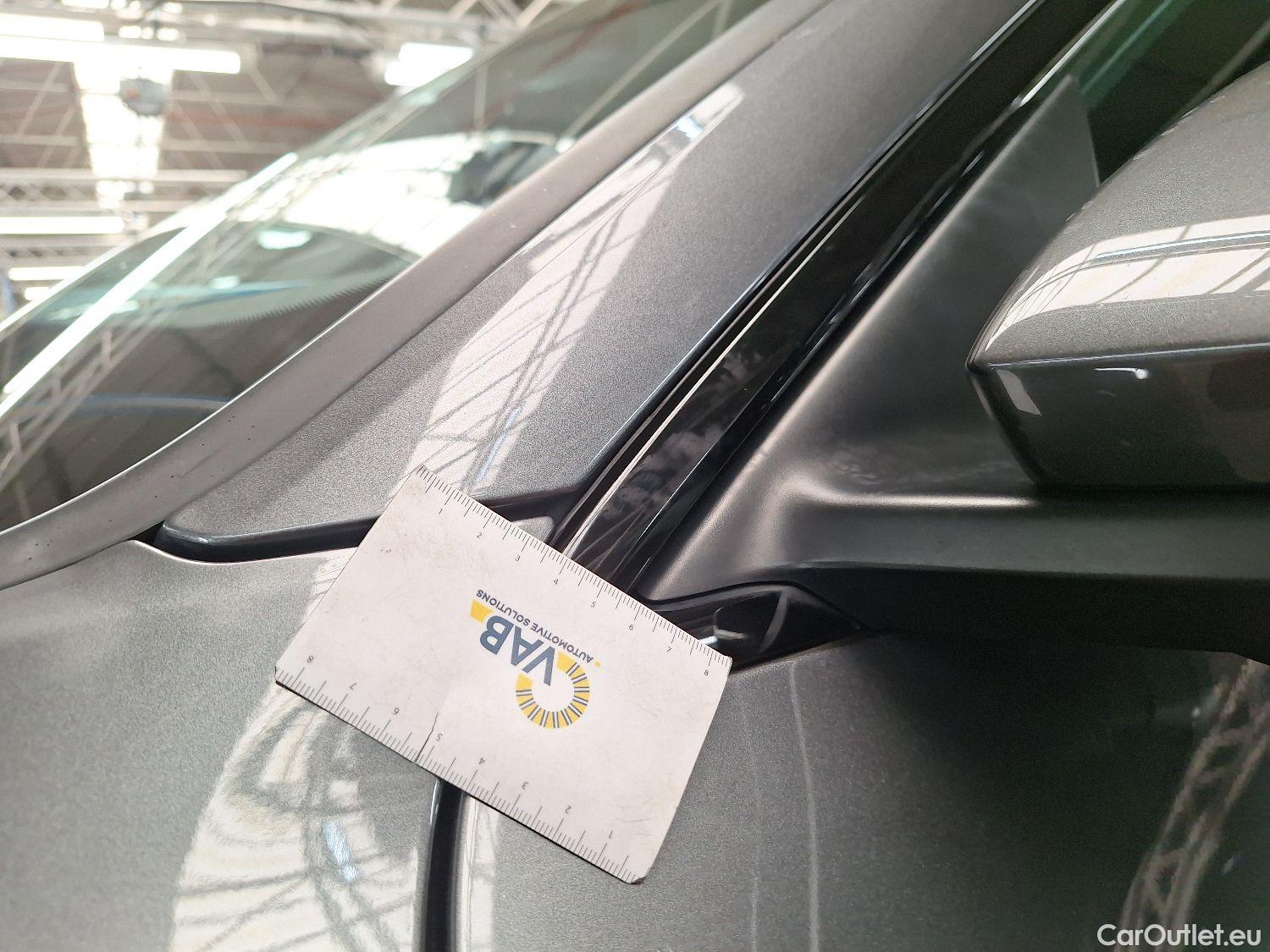  Audi  E-TRON Audi,  SB '19 BEV, Audi  Sportback 55 Quattro S-Line 5d #30