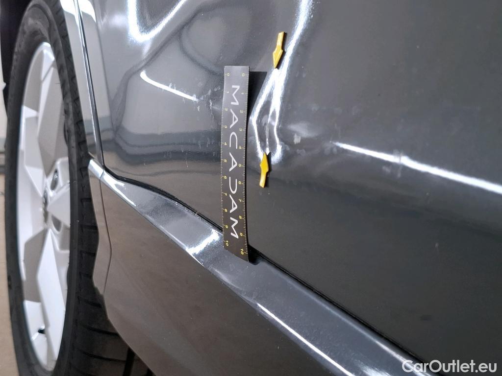  Audi  Q3  35 TFSI Design luxe 1.5 TFSI 150CV BVA7 E6d #3