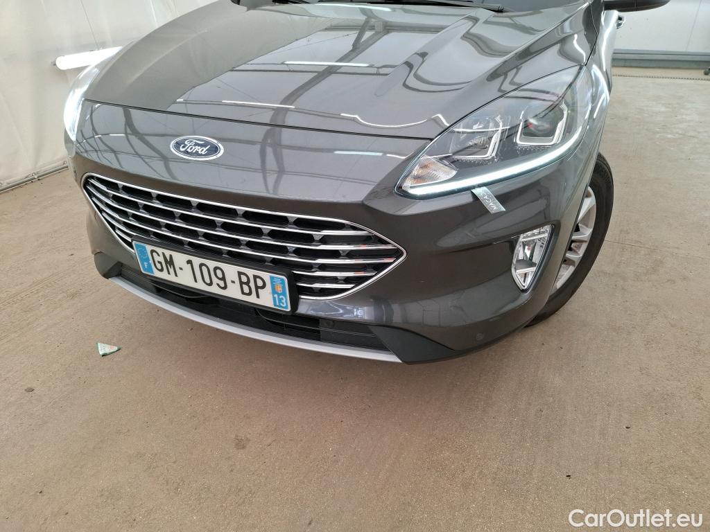  Ford  Kuga FORD  / 2019 / 5P / SUV 2.5 190 hybrid Flexifuel Pshift Titanium #9