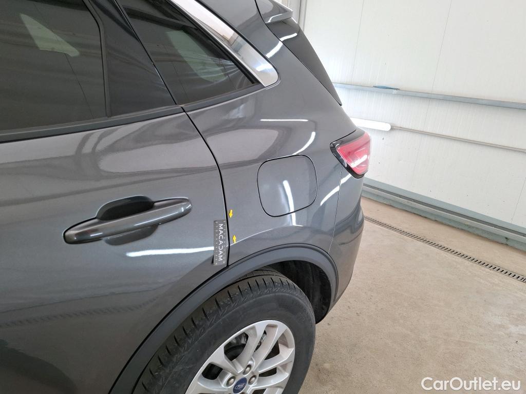  Ford  Kuga FORD  / 2019 / 5P / SUV 2.5 190 hybrid Flexifuel Pshift Titanium #24
