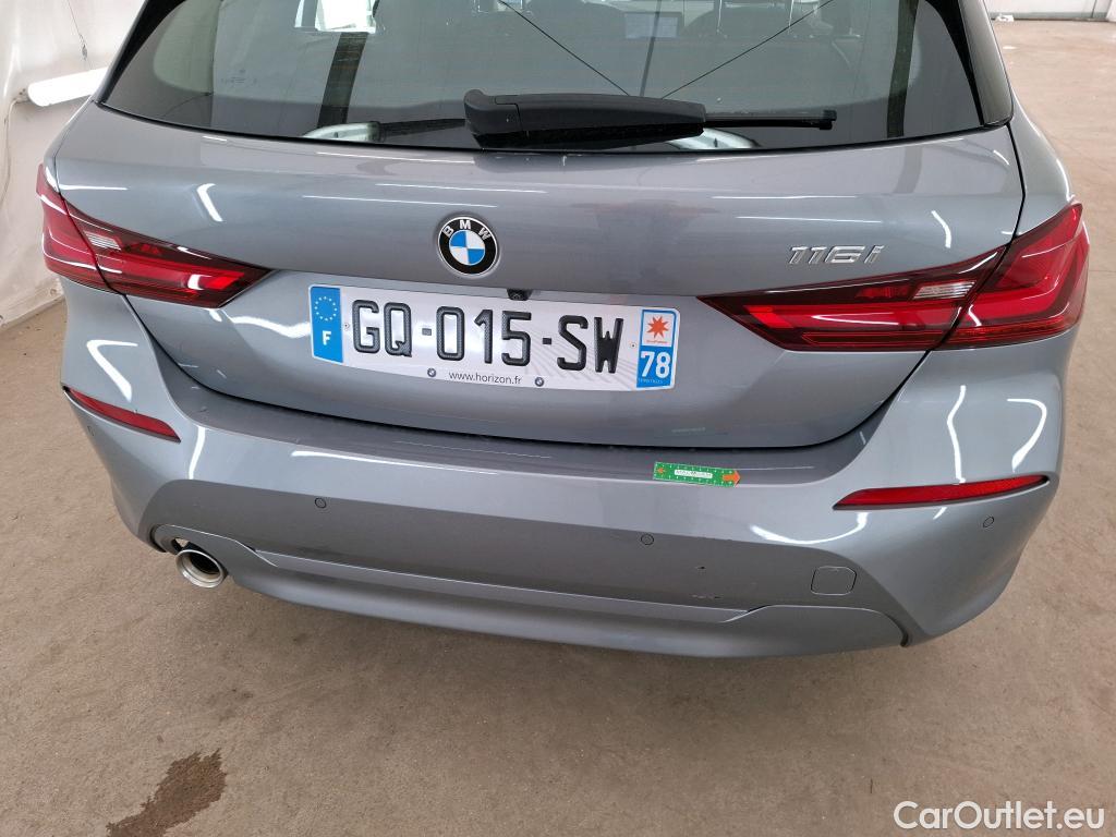  Bmw  Serie 1 BMW Série 1 / 2019 / 5P / Berline 116i DKG7 Business Design #4