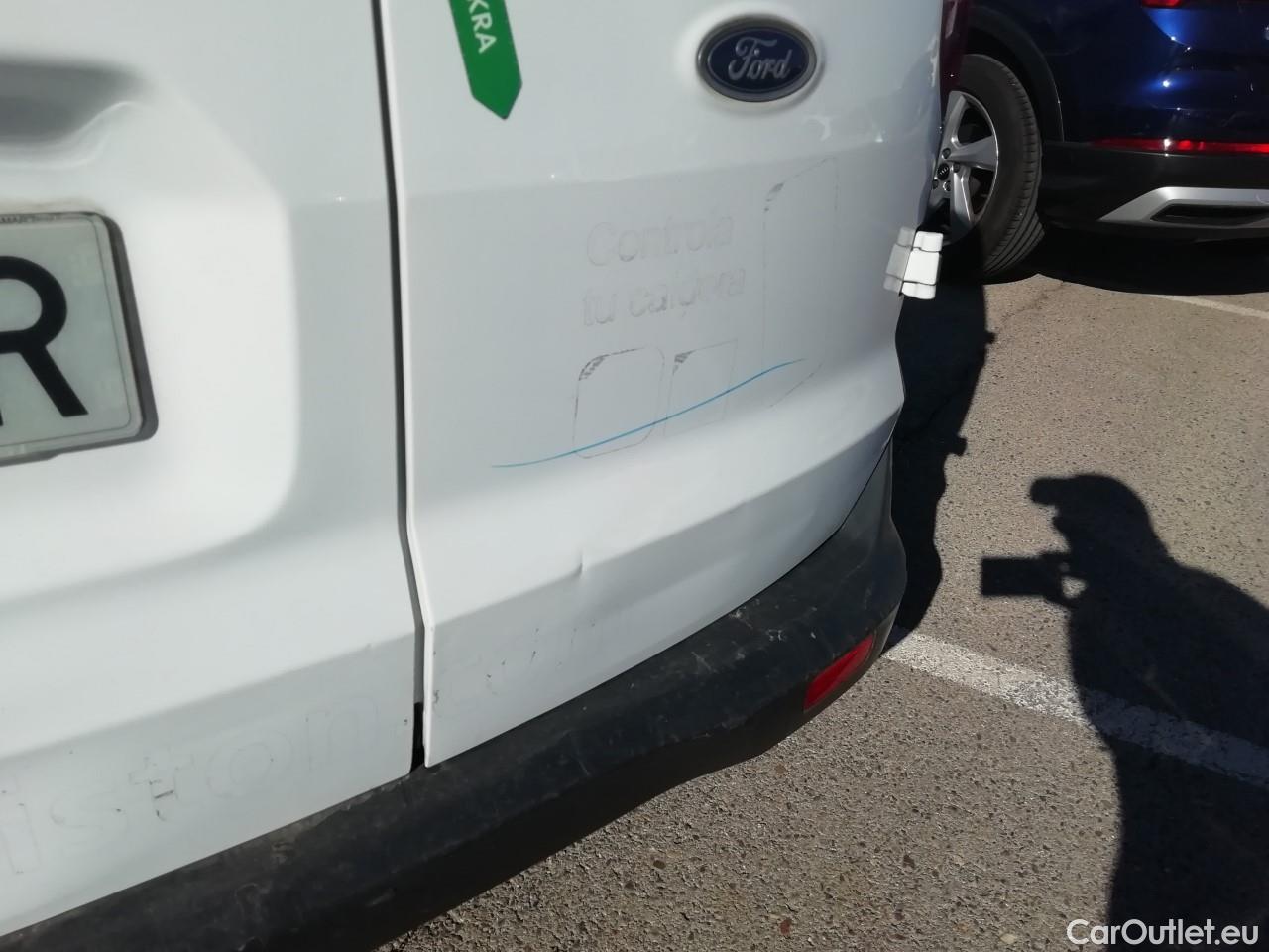  Ford  Transit FORD  Courier/2014/4P/furgón der.turis Van 1.5 TDCi 75kW Trend #31