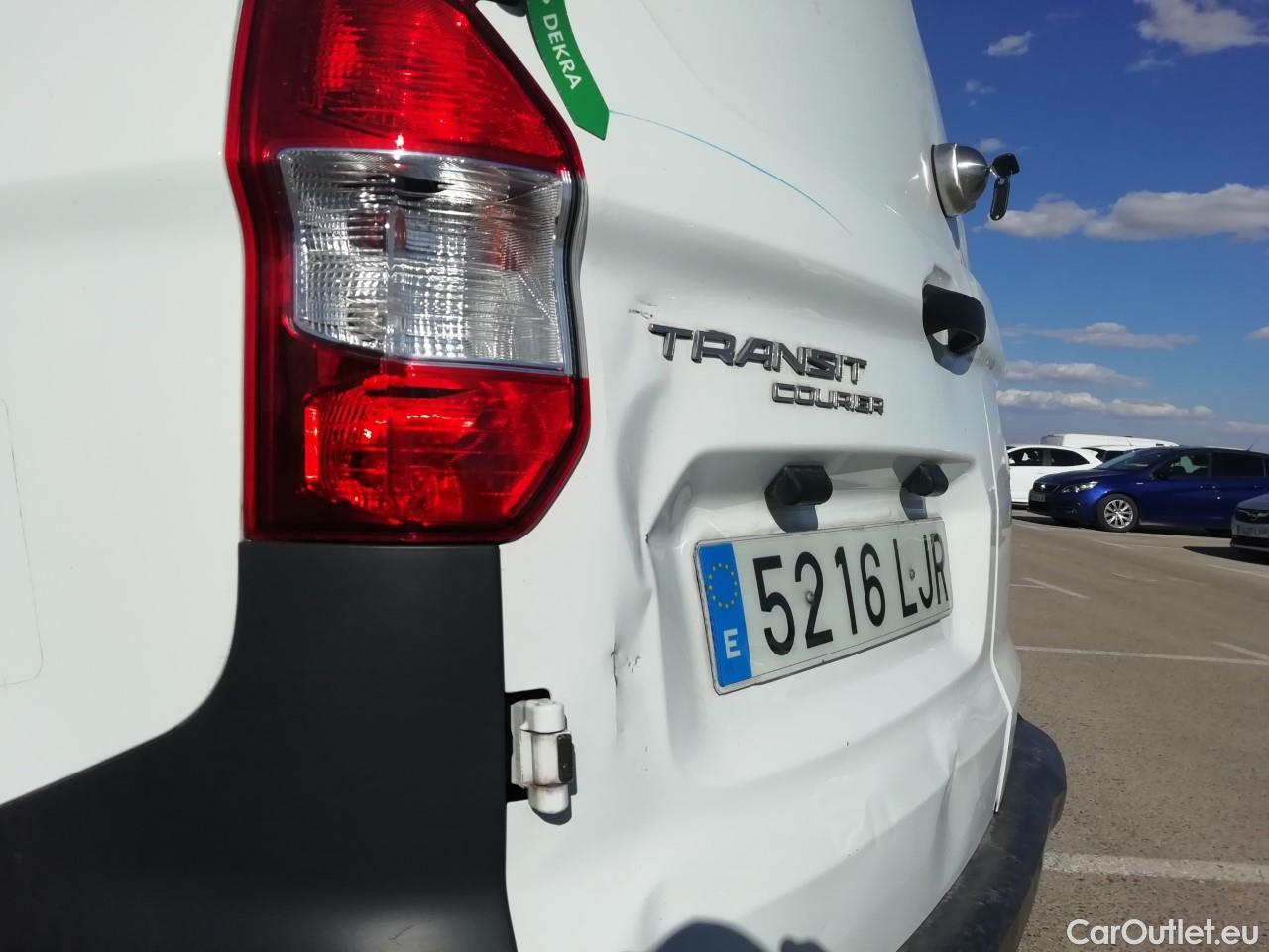  Ford  Transit FORD  Courier/2014/4P/furgón der.turis Van 1.5 TDCi 75kW Trend #28