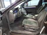  Volkswagen  Passat Variant 2.0 TDI SCR DSG Elegance Automatic Diesel  57 #22