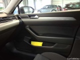  Volkswagen  Passat Variant 2.0 TDI SCR DSG Business Automatic Diesel  92 #19
