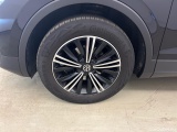  Volkswagen  Tiguan 2.0 TDI SCR 4Motion DSG Elegance Auto / Manual mode Diesel  124 #10