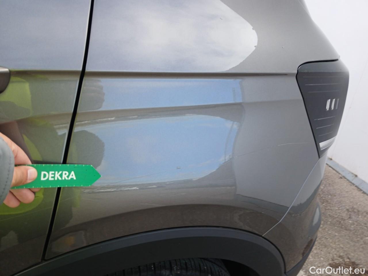  Volkswagen  T-CROSS  Advance 1.0 TSI 115CV AT7 E6dT #17
