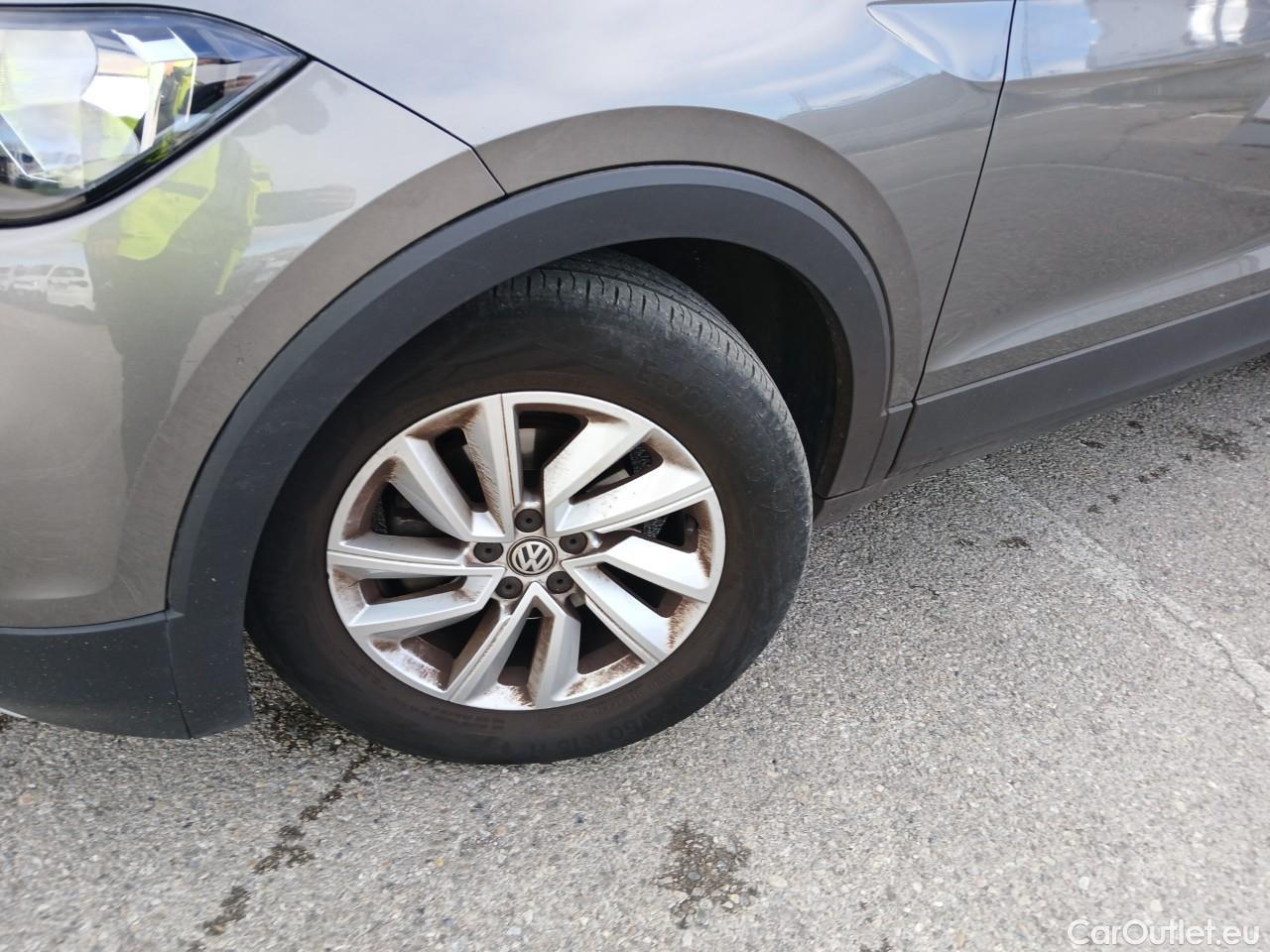  Volkswagen  T-CROSS  Advance 1.0 TSI 115CV AT7 E6dT #9