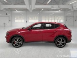  Alfa Romeo  TONALE ALFA ROMEO  / 2022 / 5P / SUV 1.3 280CV PLUG IN HYBRID AT6 VELOCE Q4 #8