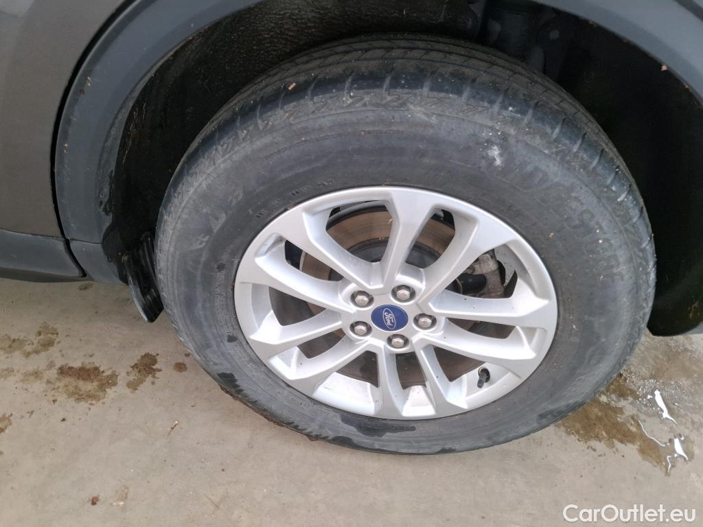  Ford  Kuga  Titanium Plug-In Hybrid 2.5 225CV BVA1 E6dT #21