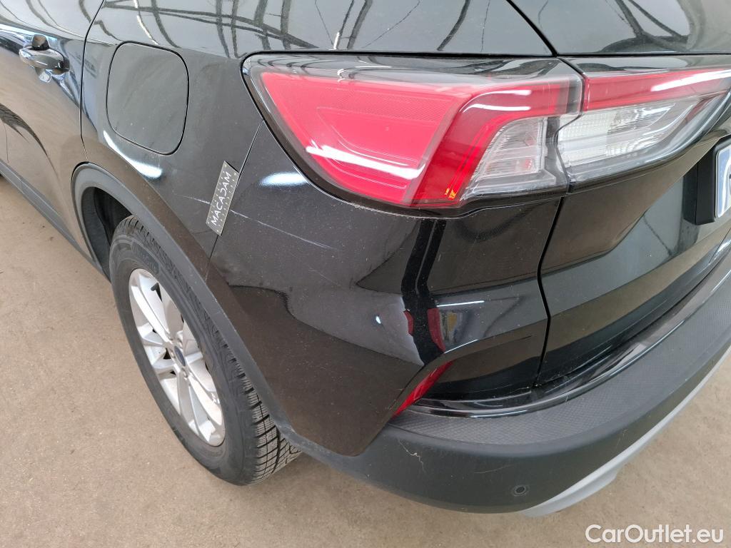  Ford  Kuga FORD  / 2019 / 5P / SUV 190 Hybrid I-AWD(FHEV) Powershi Titanium #42